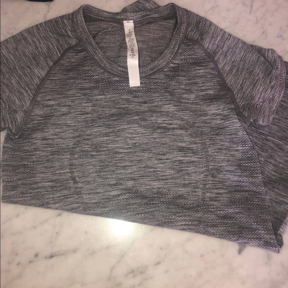 gray lulu swiftly tech top